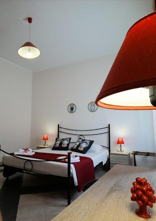 B & B Jasmine Санта-Тереза-ди-Рива Экстерьер фото