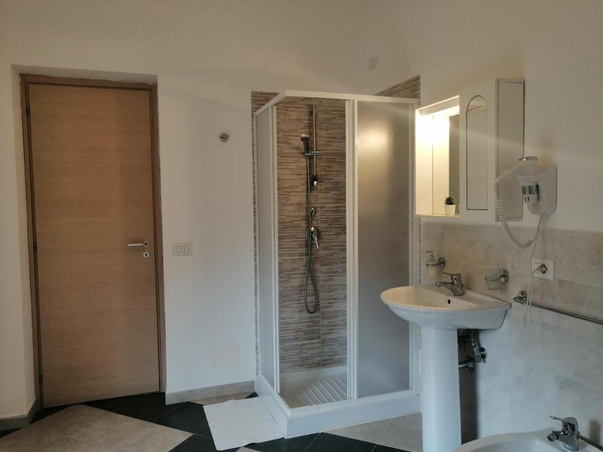 B & B Jasmine Санта-Тереза-ди-Рива Экстерьер фото