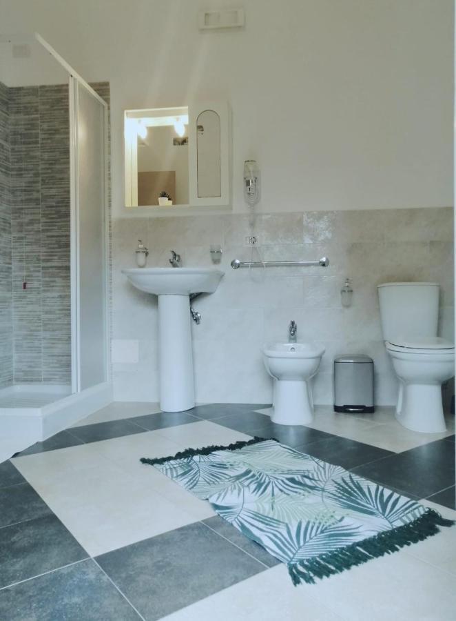 B & B Jasmine Санта-Тереза-ди-Рива Экстерьер фото